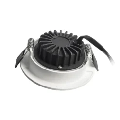 Lámpara de techo empotrable LED Dione, IP44, 2.700 K, blanca, atenuable
