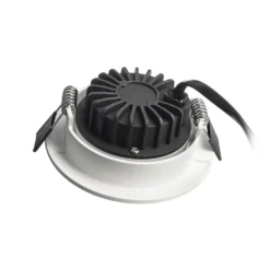 Lámpara de techo empotrable LED Dione, IP44, 4.000 K, blanca, atenuable