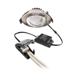 Lámpara de techo empotrable LED Dione, IP44, 4.000 K, níquel, atenuable