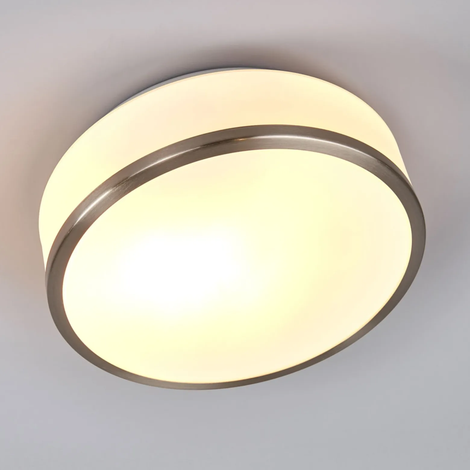 Lámpara de techo Flush IP44, Ø28cm, satinado plata