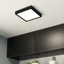 Lámpara de techo LED Fueva 5, IP20 negro 21x21cm