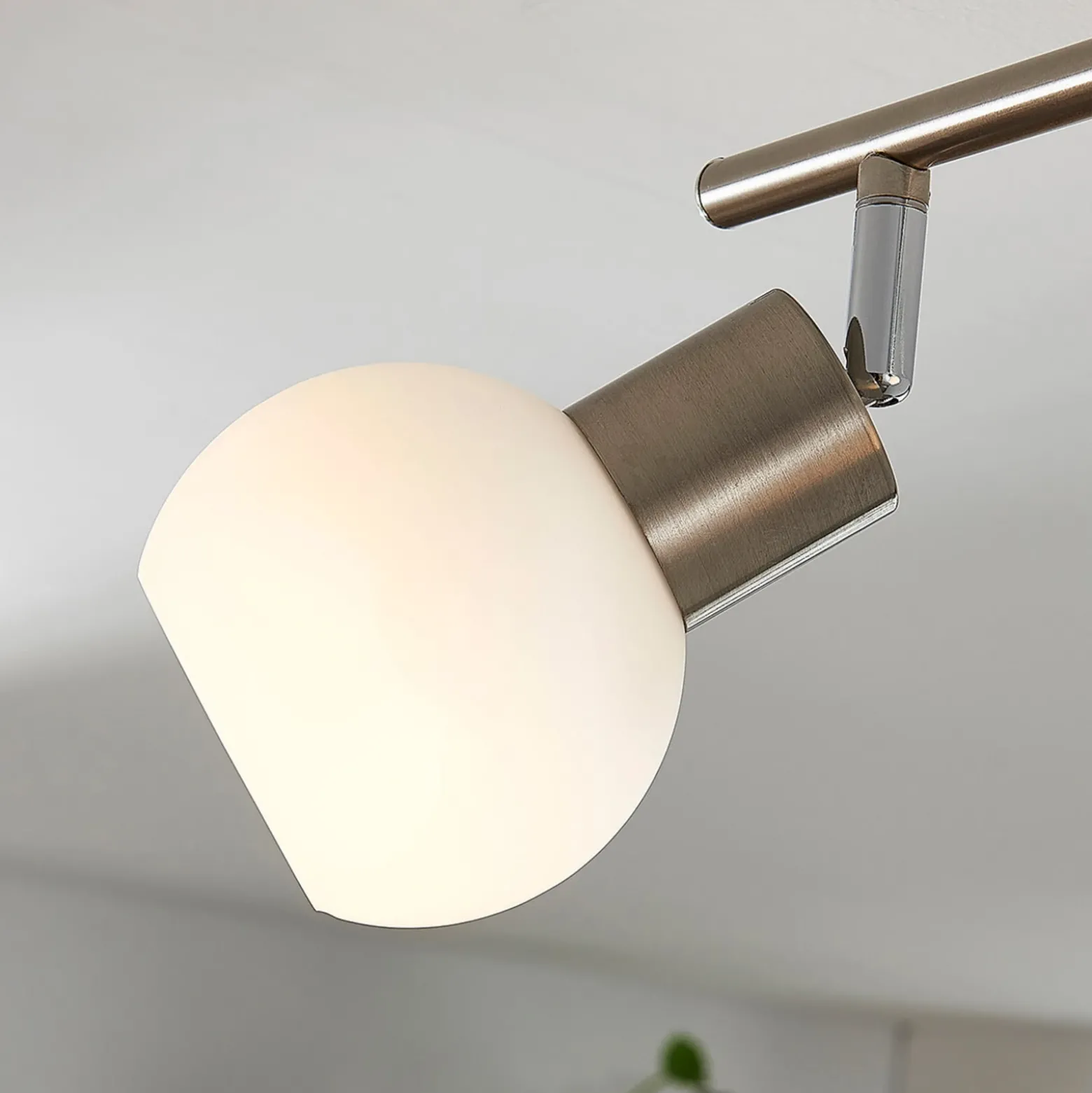 Lámpara de techo Lindby Elaina, 70 cm, 4 luces, níquel, cristal, E14