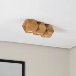 Lámpara de techo Peach Puff, madera, 36 cm, poliedro de 3 luces.