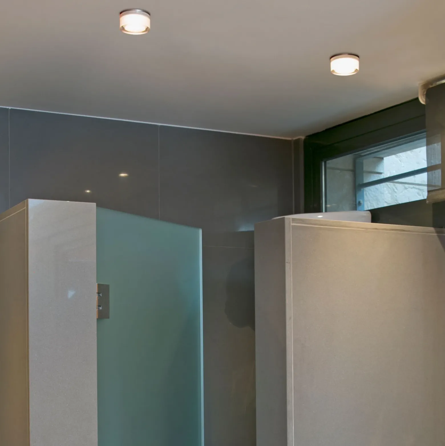 Lámpara empotrada LED Ebba para el baño