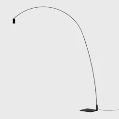 lámpara LED arqueada Nemo Fox, orientable, con atenuador