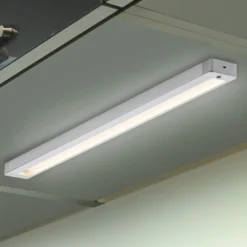 Lámpara LED bajo armario Helena 59,5x4cm 3.000K