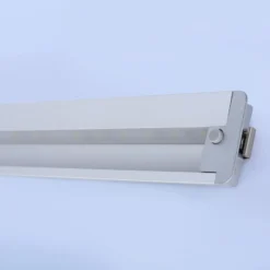 Lámpara LED bajo armario Helena 59,5x4cm 3.000K