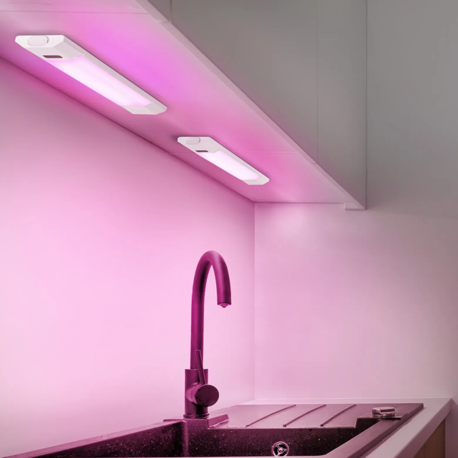 Lámpara LED bajo mueble OSRAM Linear Edge Sensor RGBW 30 cm blanco