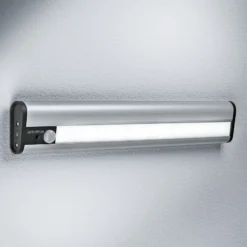 Lámpara LED bajo mueble recargable OSRAM LINEAR MOBILE, 30 cm Sensor USB