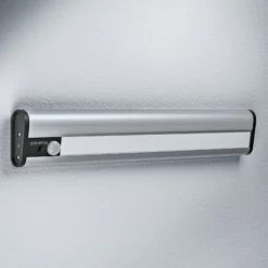 Lámpara LED bajo mueble recargable OSRAM LINEAR MOBILE, 30 cm Sensor USB