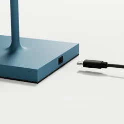 Lámpara LED de mesa con batería recargable Nuindie, USB-C, azul, IP54, atenuable