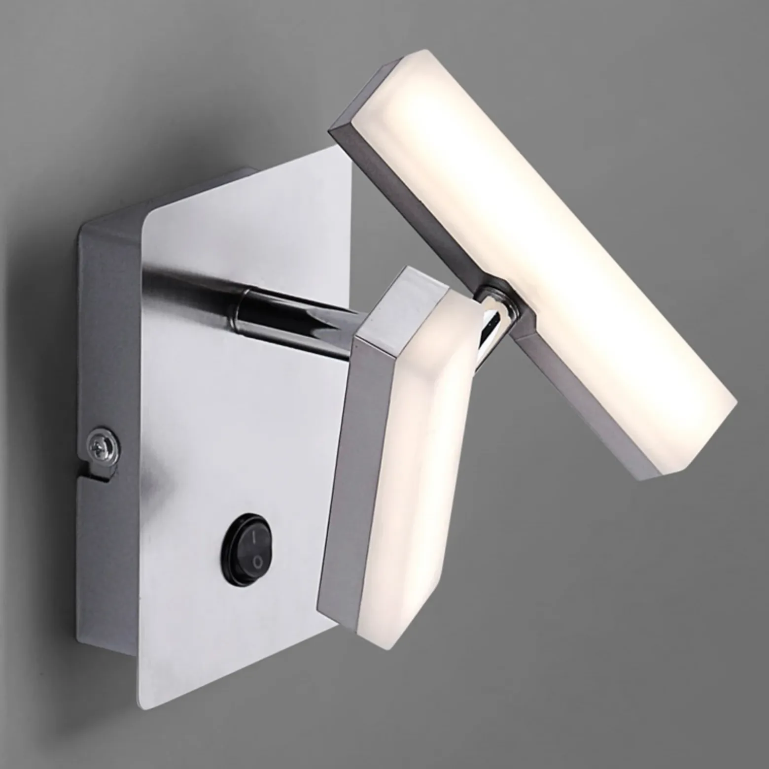 Lámpara LED de pared Rico angular de 2 llamas