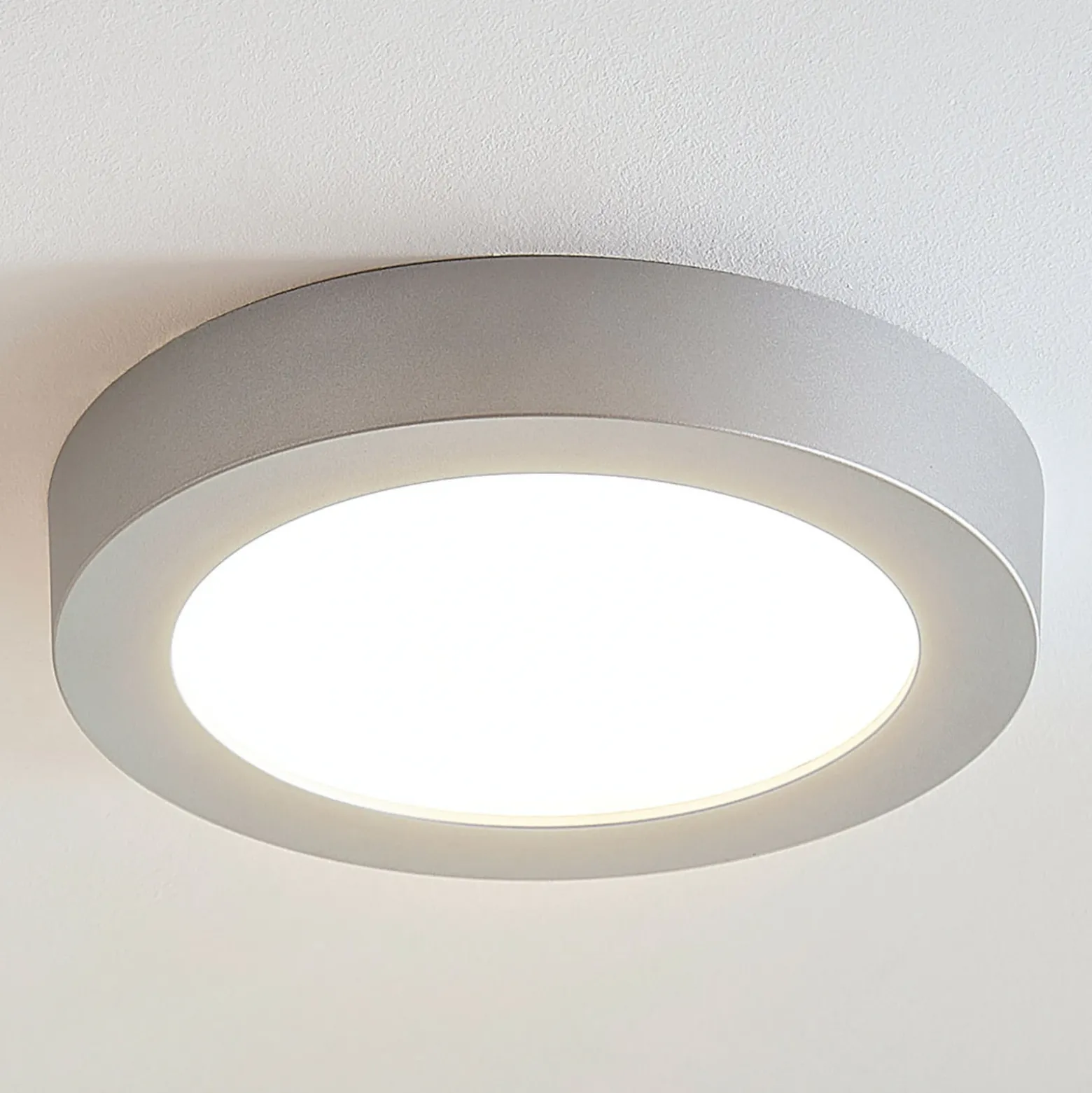 Lámpara LED de techo Marlo 3000K redonda 25,2cm