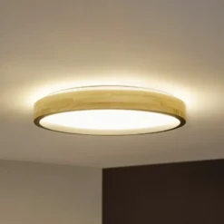 Lámpara LED de techo OSRAM ORBIS MARIANO, madera/negro, Ø 51 cm, atenuable