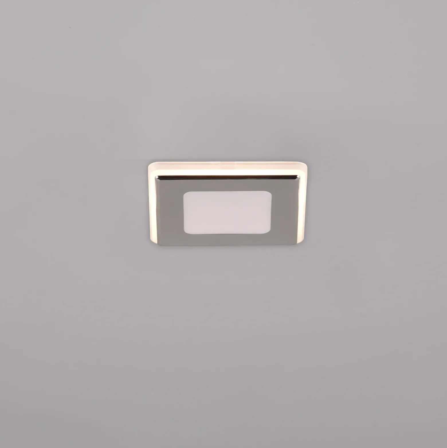 Lámpara LED Nimbus IP44 8,5x8,5cm 830 cromo