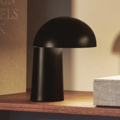 Lámpara LED recargable de mesa Faye Portable, negra, atenuable, USB
