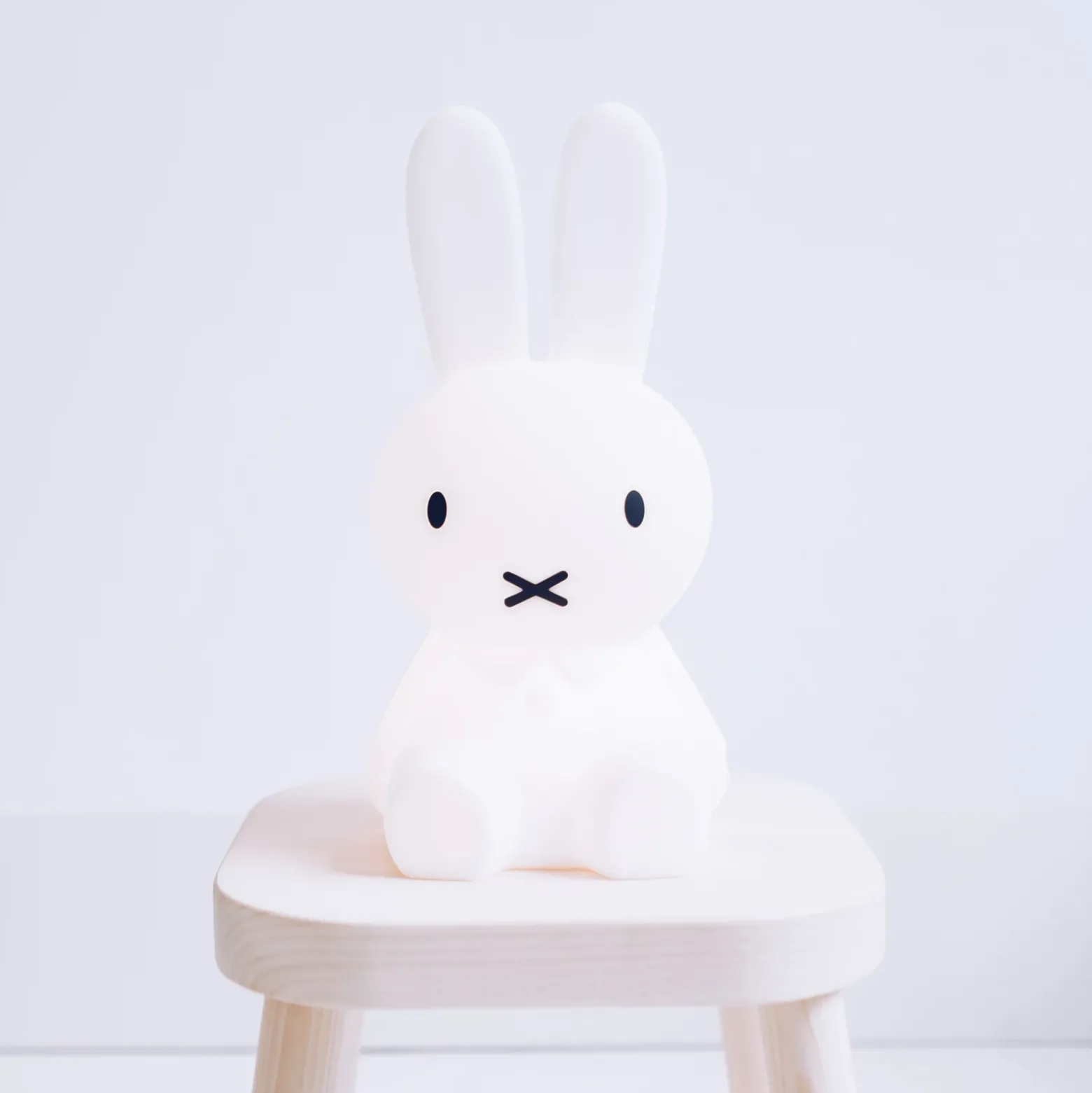 Lámpara recargable Mr Maria Miffy First Light, 30 cm