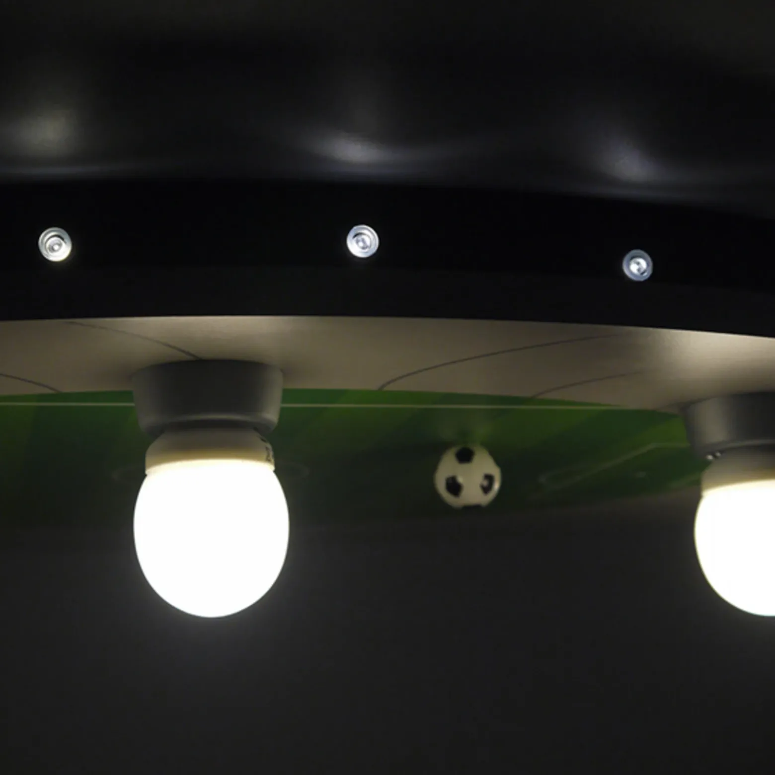 Lámpara techo Estadio de fútbol, puntos de luz LED
