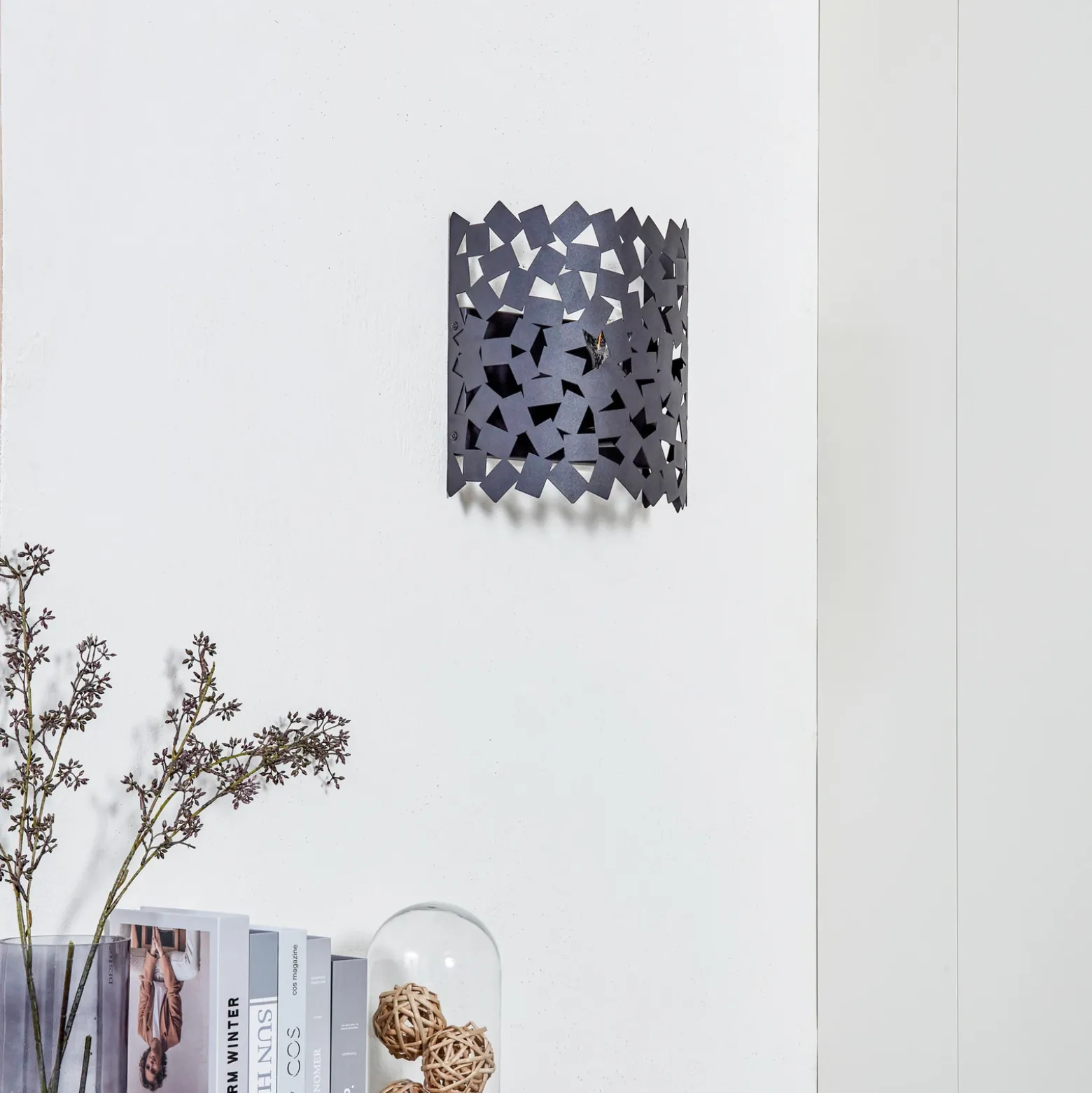 Lucande aplique de pared Aeloria, negro, hierro, 32,5 cm, E27