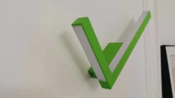 Lucande aplique de pared LED Check, verde, metal, CCT, atenuable