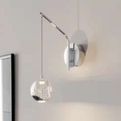 Lucande Aplique de pared LED Hayley, color cromo, cristal, altura 34 cm