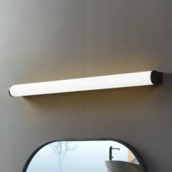 Lucande aplique LED para baño Vilmara, negro, metal, IP44