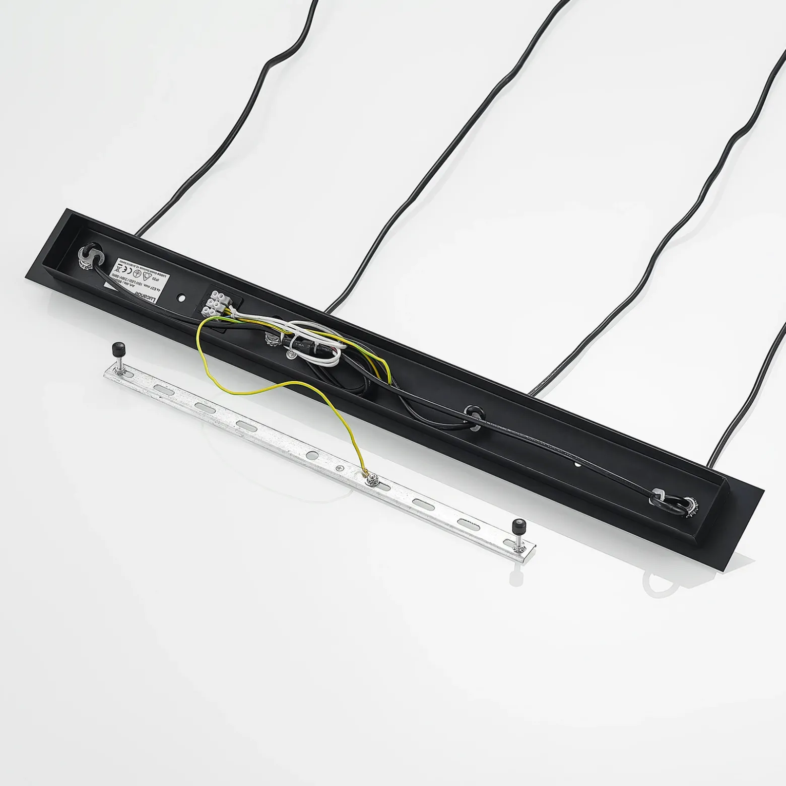 Lucande Gesja colgante, 4 luces, largo, negro