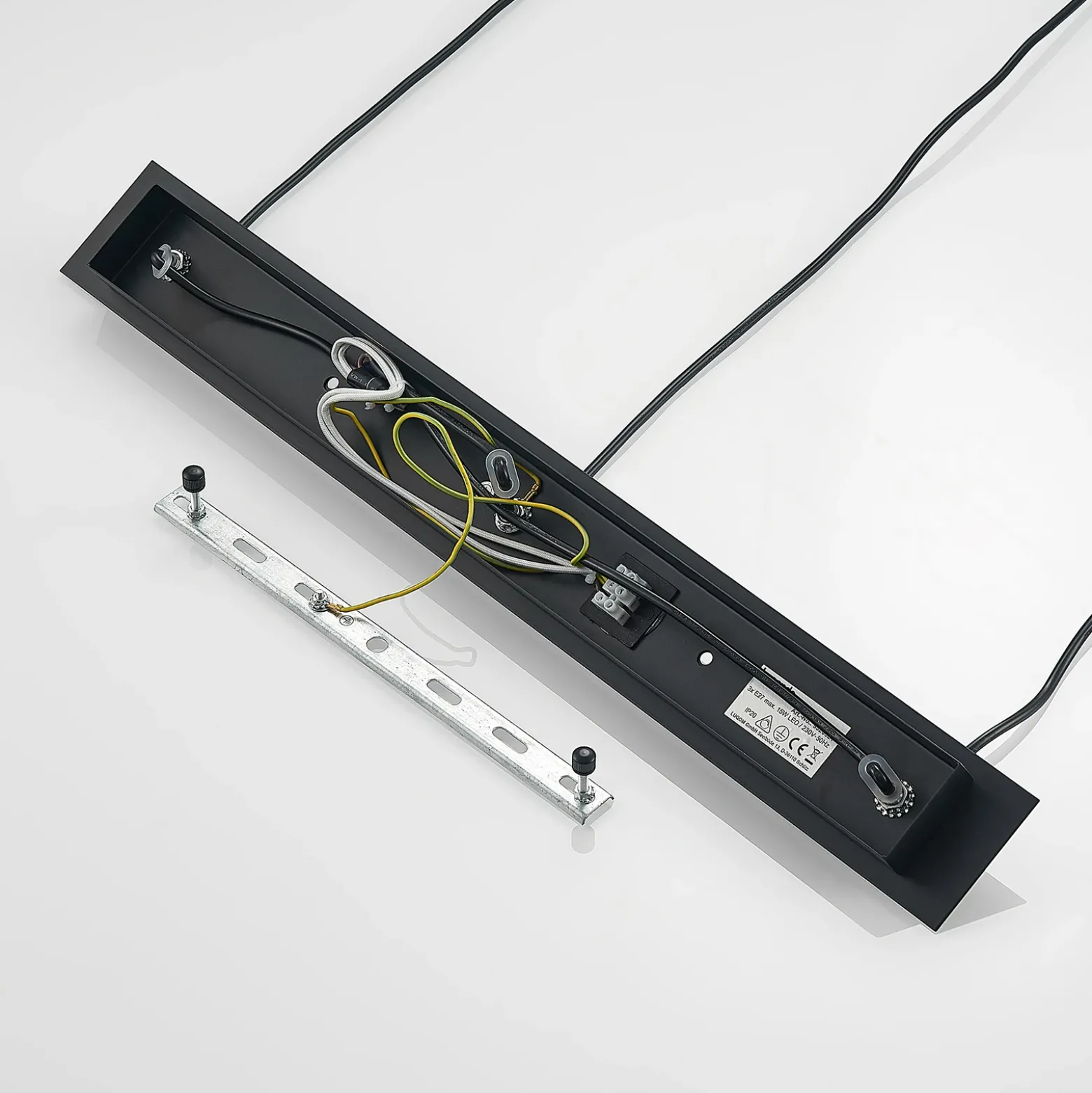 Lucande Gesja colgante, 3 luces, largo, negro