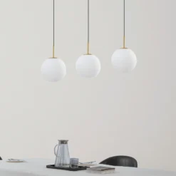 Lucande Lámpara colgante LED Joran, 3 luces, blanca, cristal