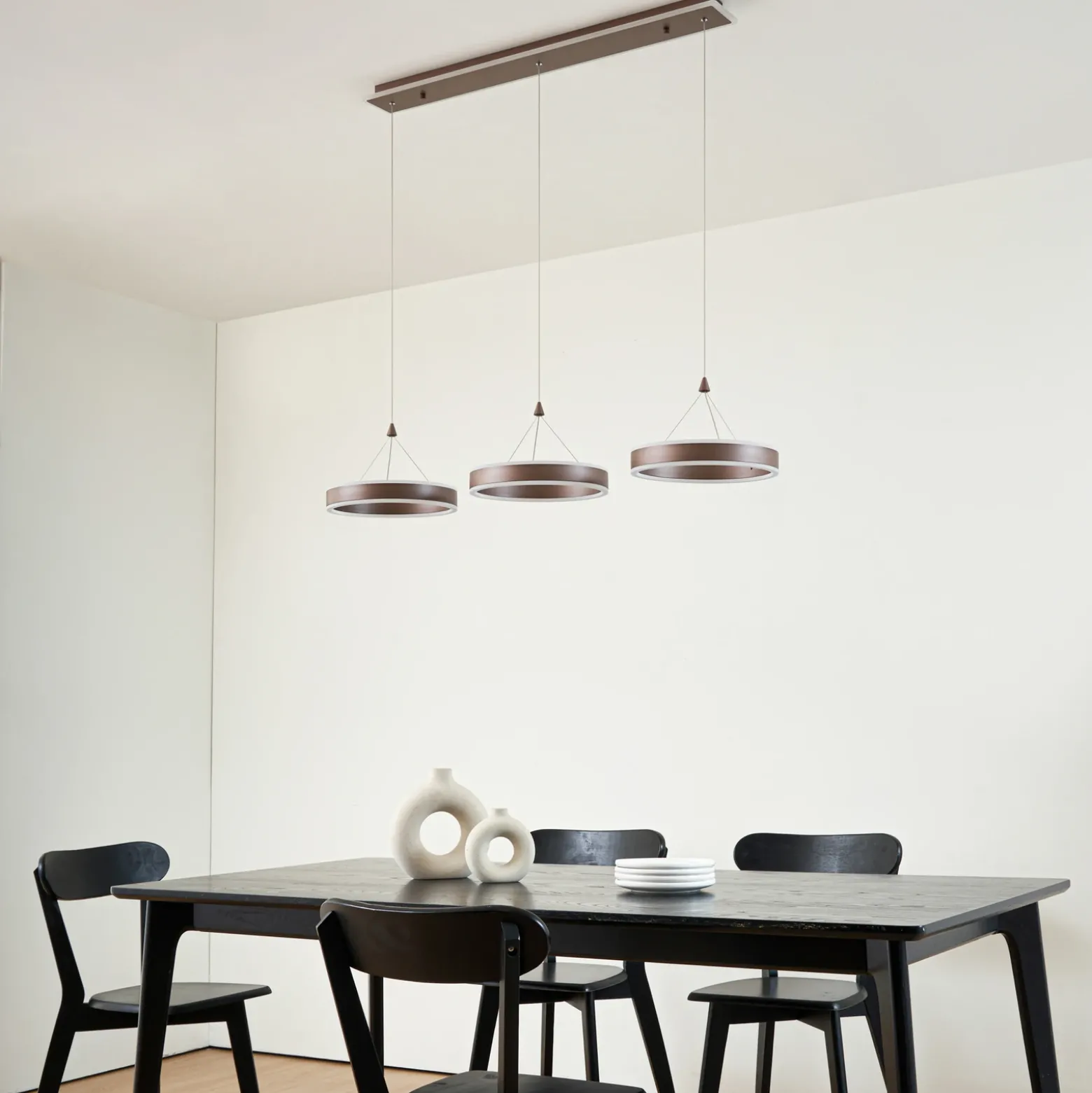 Lucande Lámpara colgante LED Kolo, 114 cm, 3 luces, marrón, atenuable