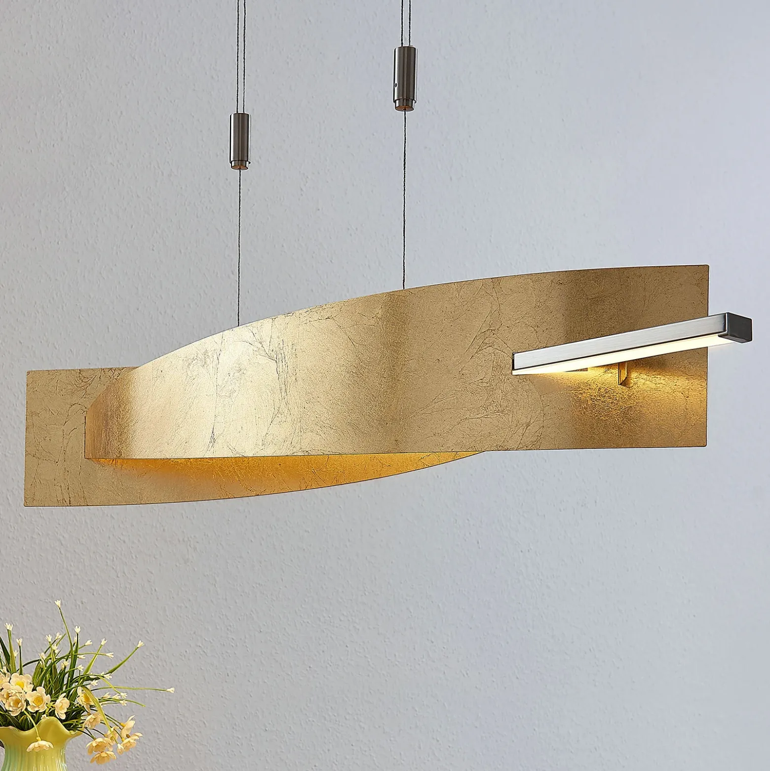 Lucande Lámpara colgante LED Marija, 101 cm, dorada, atenuable