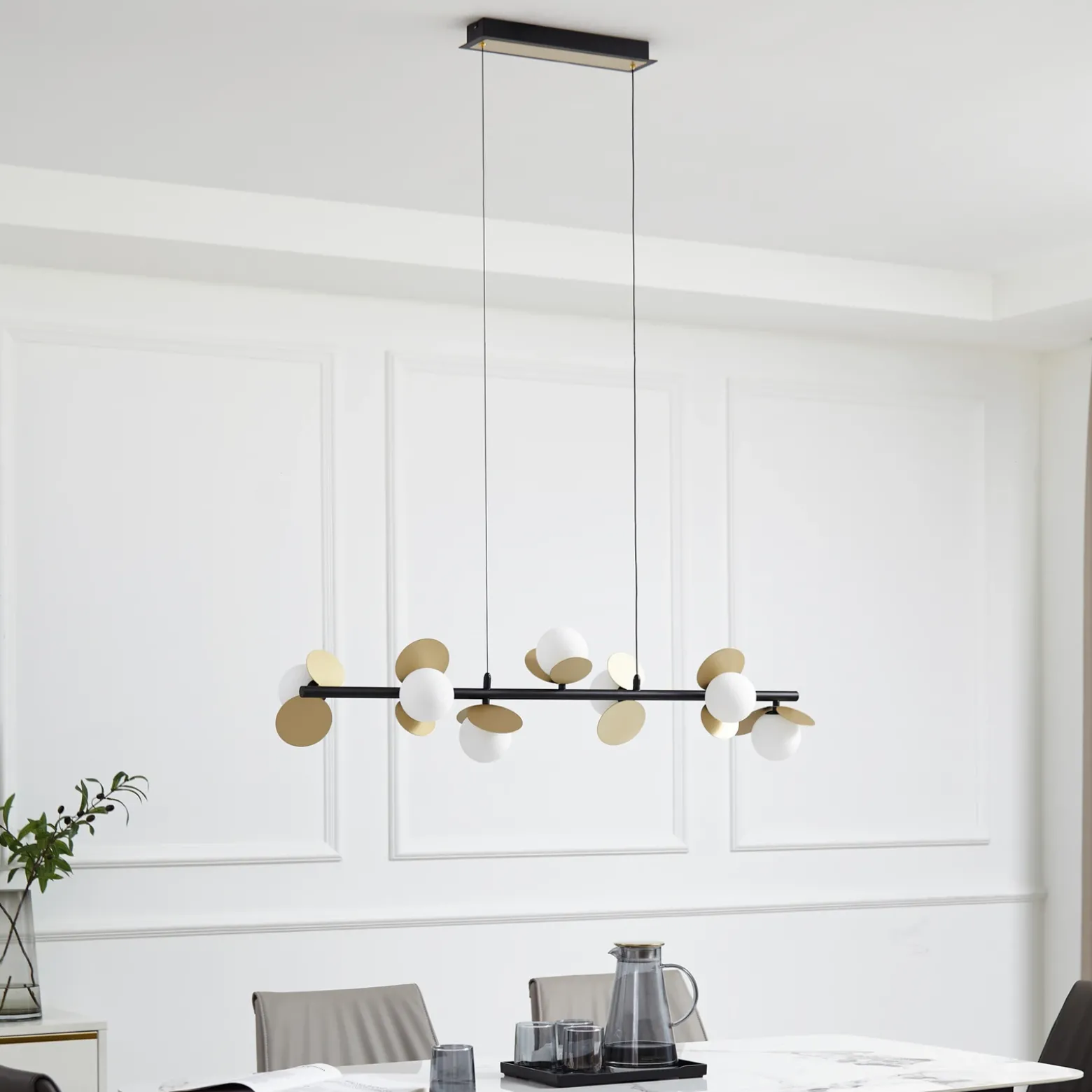Lucande Lámpara colgante LED Pallo, 7 luces, negro/oro, cristal