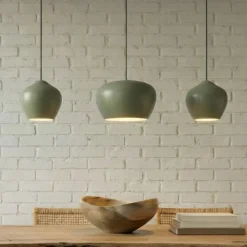 Lucande lámpara colgante Malisa, verde, 3 luces, metal, longitud 90cm