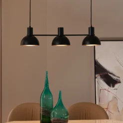 Lucande Lámpara colgante Mostrid, negra, 3 luces