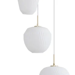 Lucande lámpara colgante Quinara, 3 luces, opal, cristal, Ø 52 cm