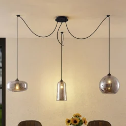 Lucande lámpara colgante Zyli, 3 luces, gris humo, cristal