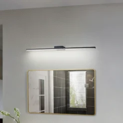 Lucande Lámpara de espejo LED Kivana, negra, metal, 90 cm, IP44
