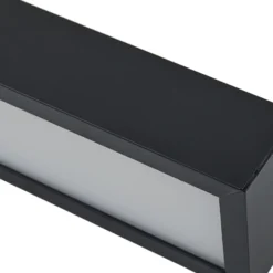 Lucande Lámpara de espejo LED Zafira, negra, aluminio, 90 cm, IP44