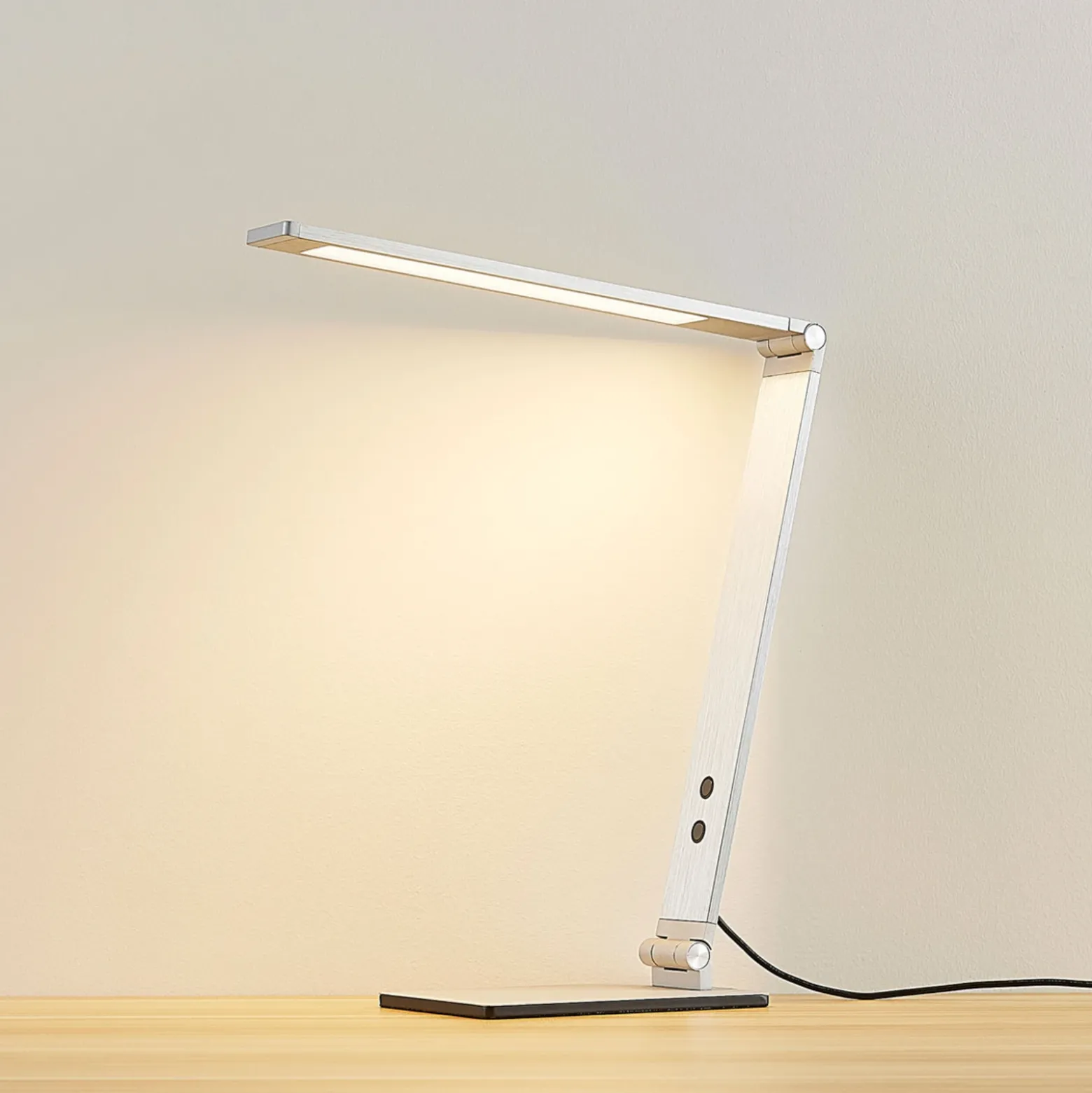 Lucande lámpara de mesa LED Nicano, gris, metal, atenuable.