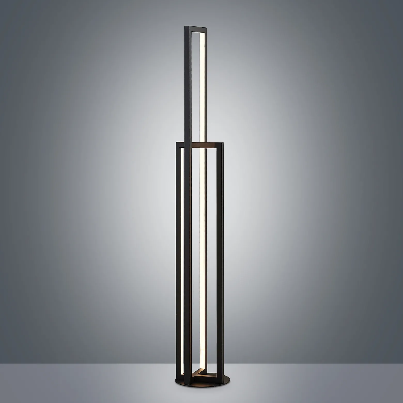 Lucande Lámpara de pie LED Hylda, 123 cm, negro, aluminio
