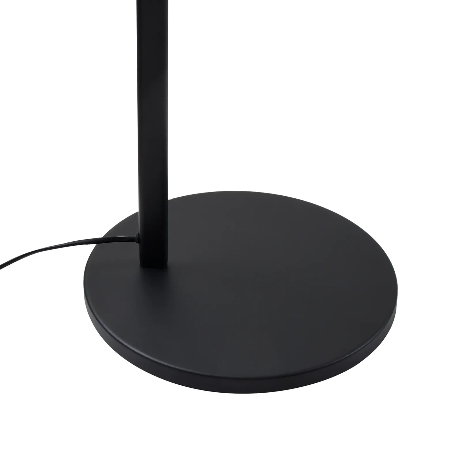 Lucande lámpara de pie Silka, altura 216 cm, negro, metal