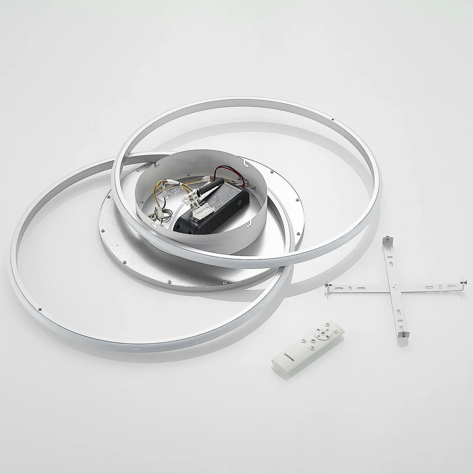 Lucande Lámpara LED de techo Senne, CCT, plata, metal