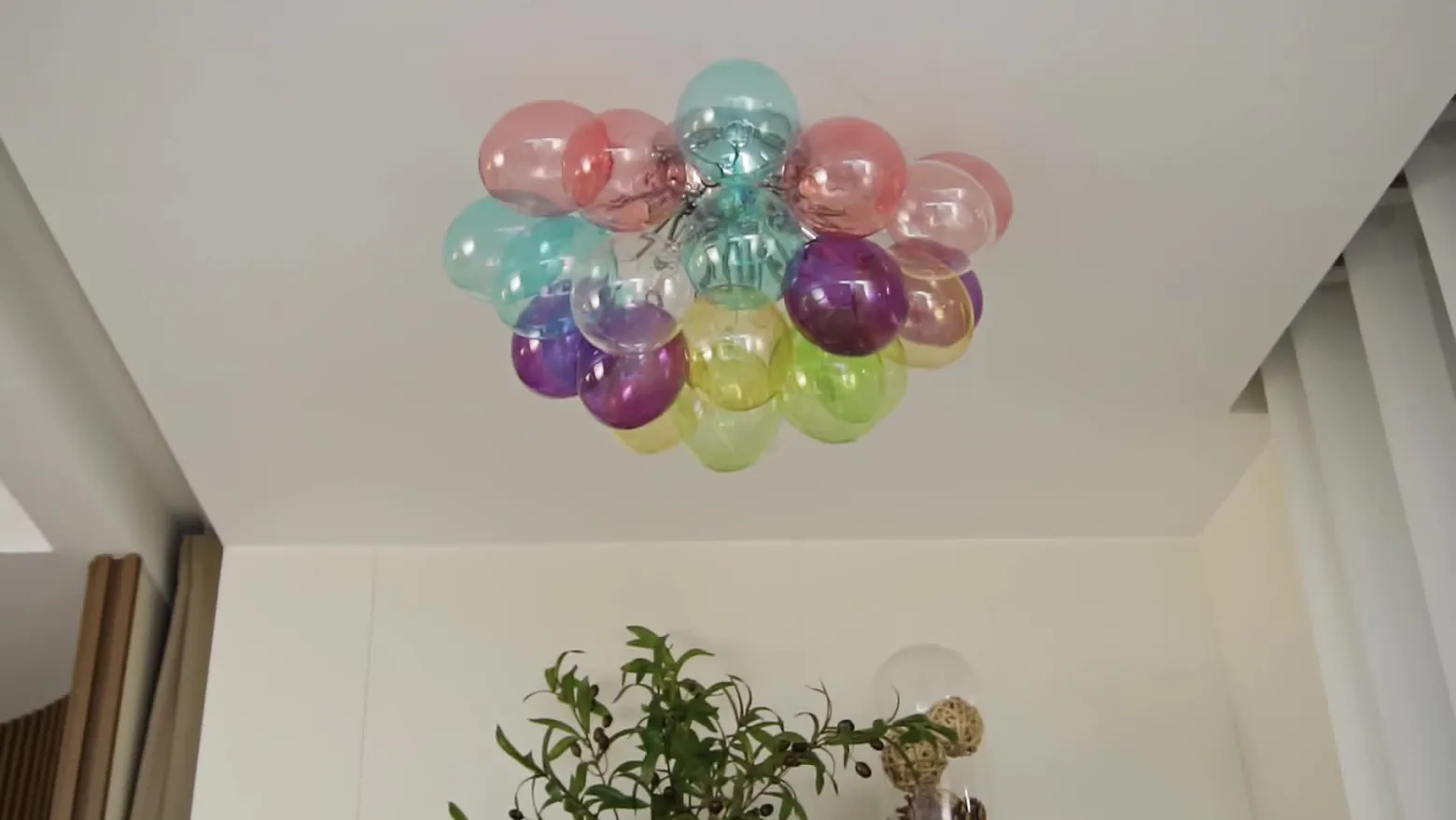 Lucande plafón Diborah, multicolor, cristal, Ø 50 cm, G9