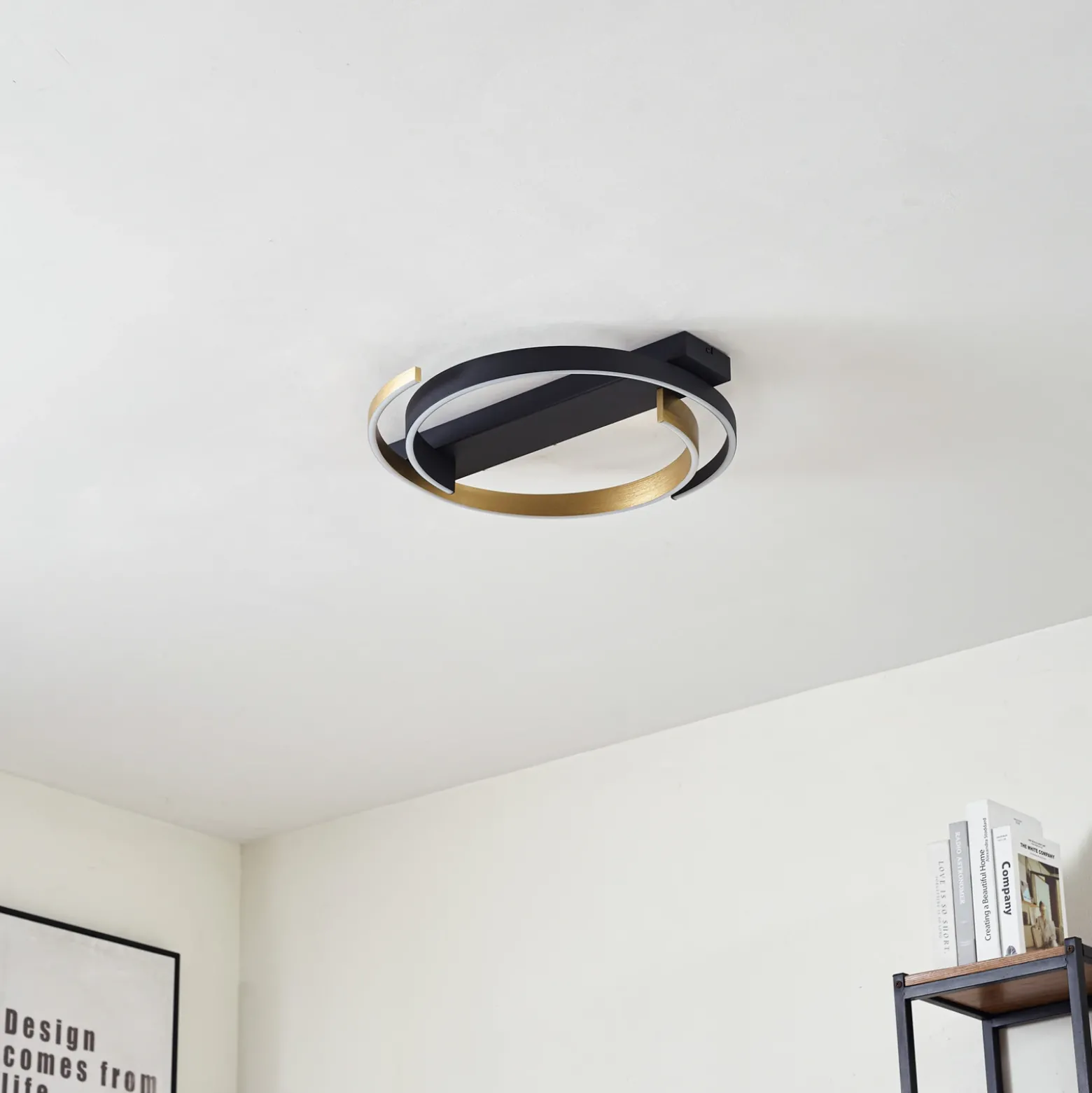 Lucande Plafón LED Natsuma, negro/oro, metal, Ø 50 cm