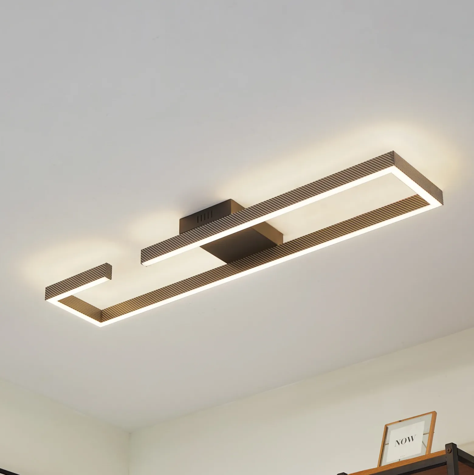 Lucande Plafón LED Yvor, 100 cm, negro, aluminio