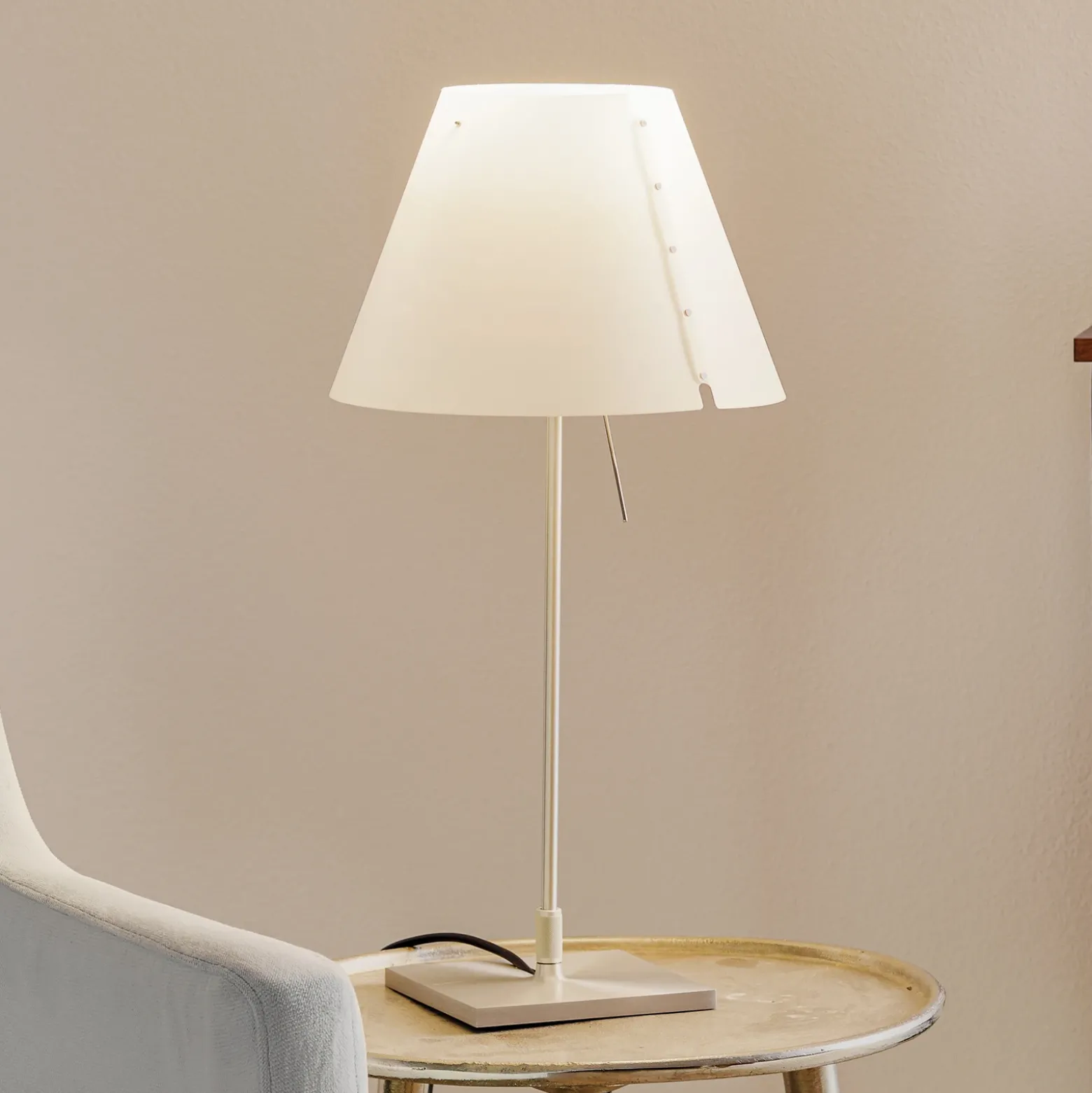 Luceplan Costanzina lámpara de mesa aluminio, blanco