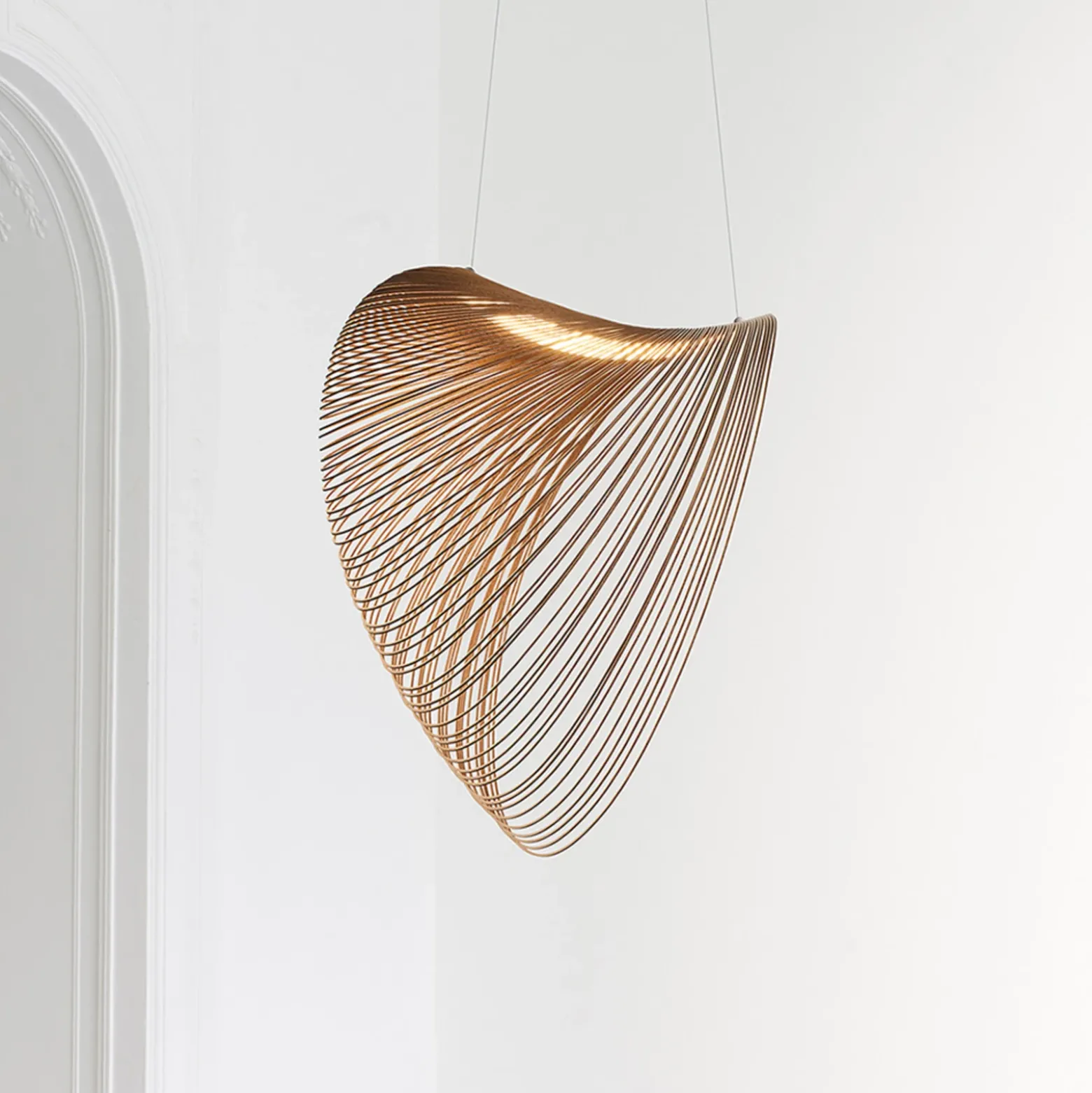 Luceplan Illan lámpara colgante LED madera Ø80cm