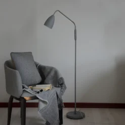 Markslöjd Lámpara de pie LED Patro, gris, metal, atenuable