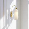 Maytoni Antic aplique, pantalla de vidrio blanco