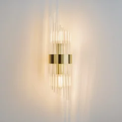 Maytoni Aplique de pared Frame, 2 luces, altura 46 cm, dorado/claro
